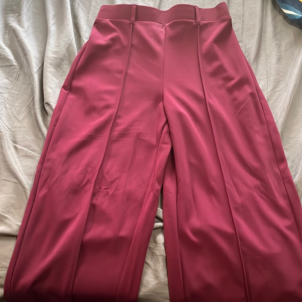 Wide leg maroon dress pants. Size medium.